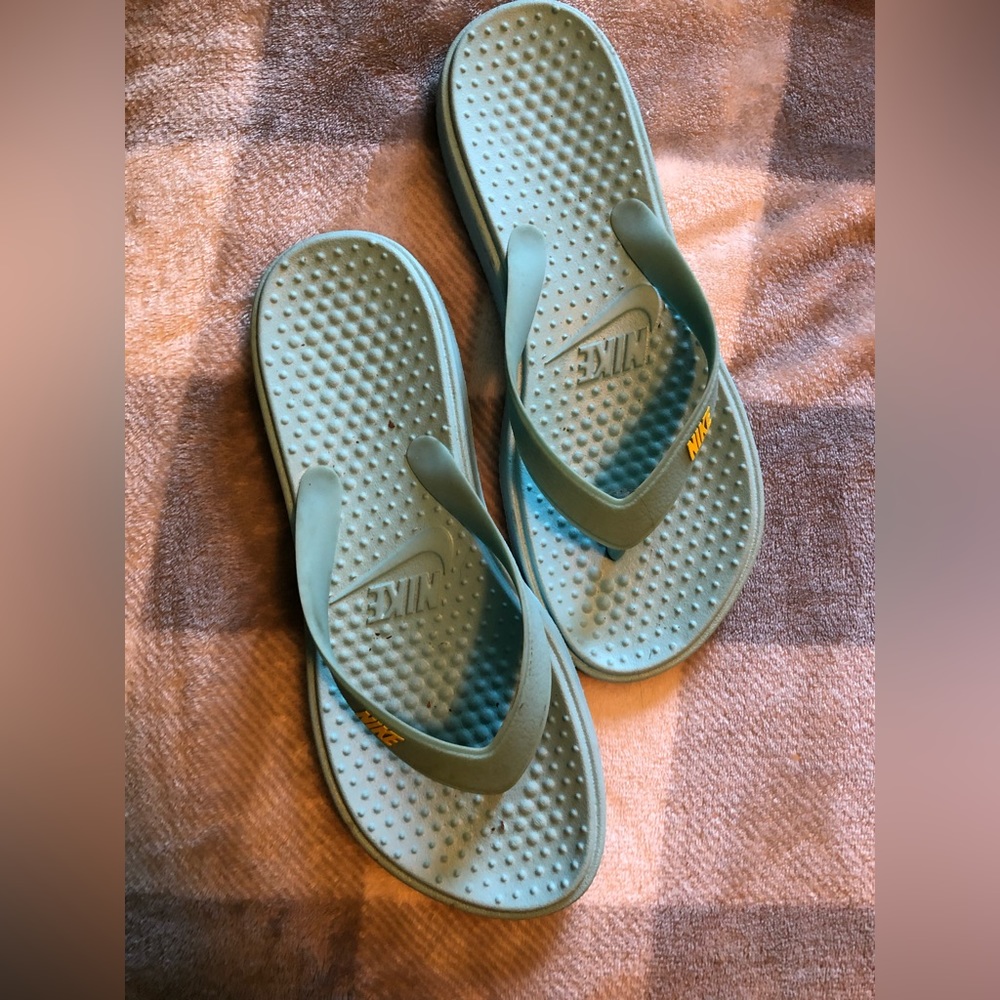 Nike sandals